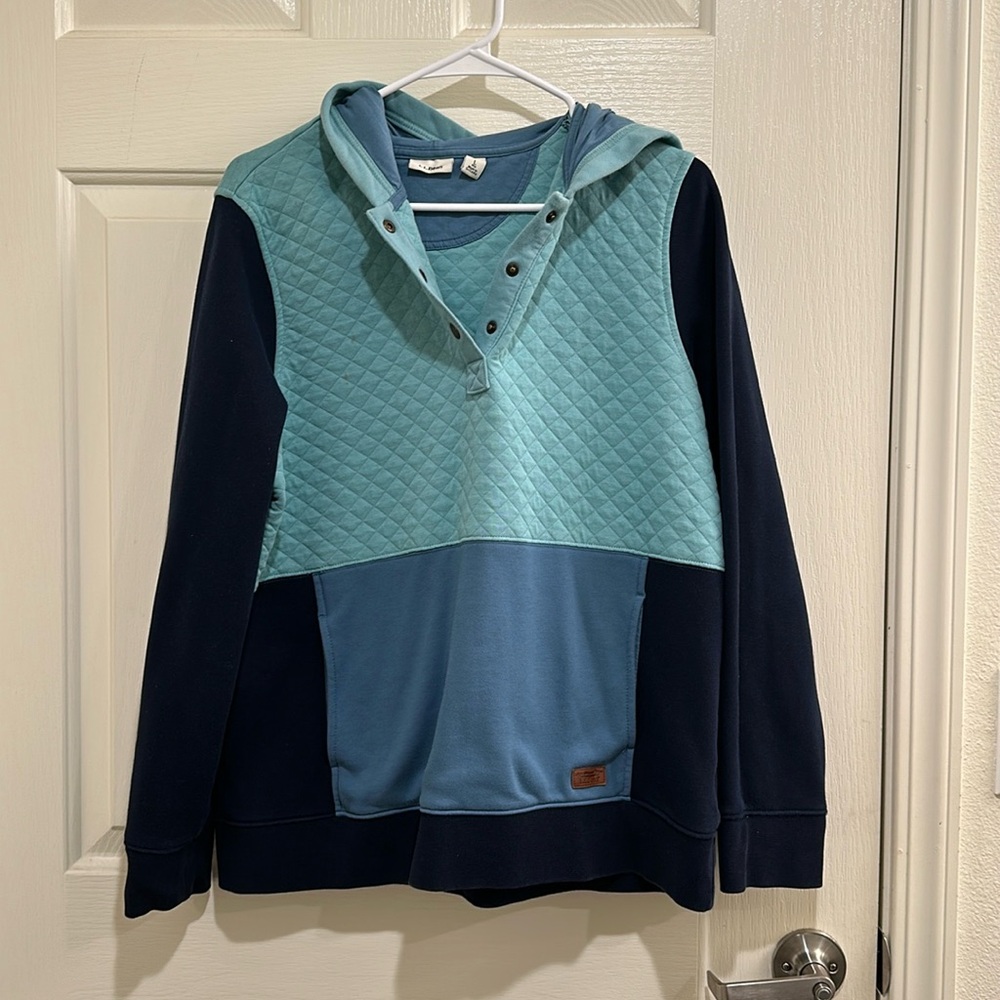 LL Bean Pullover Quilted Hoodie